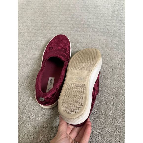 Steve Madden Gema Crushed Velvet Burgundy Platform Loafers size 7 - Picture 6 of 6